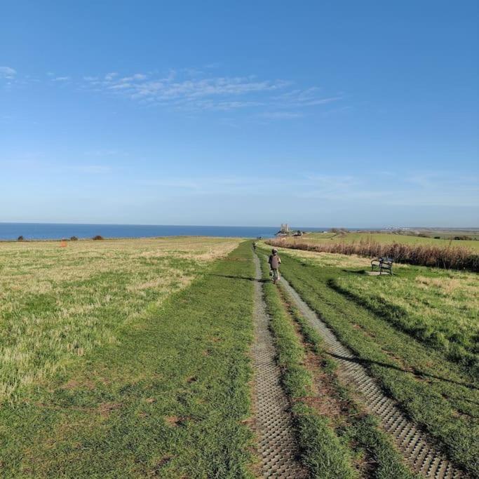 Escape To The Coast In A Luxurious Private Apartment Herne Bay Extérieur photo